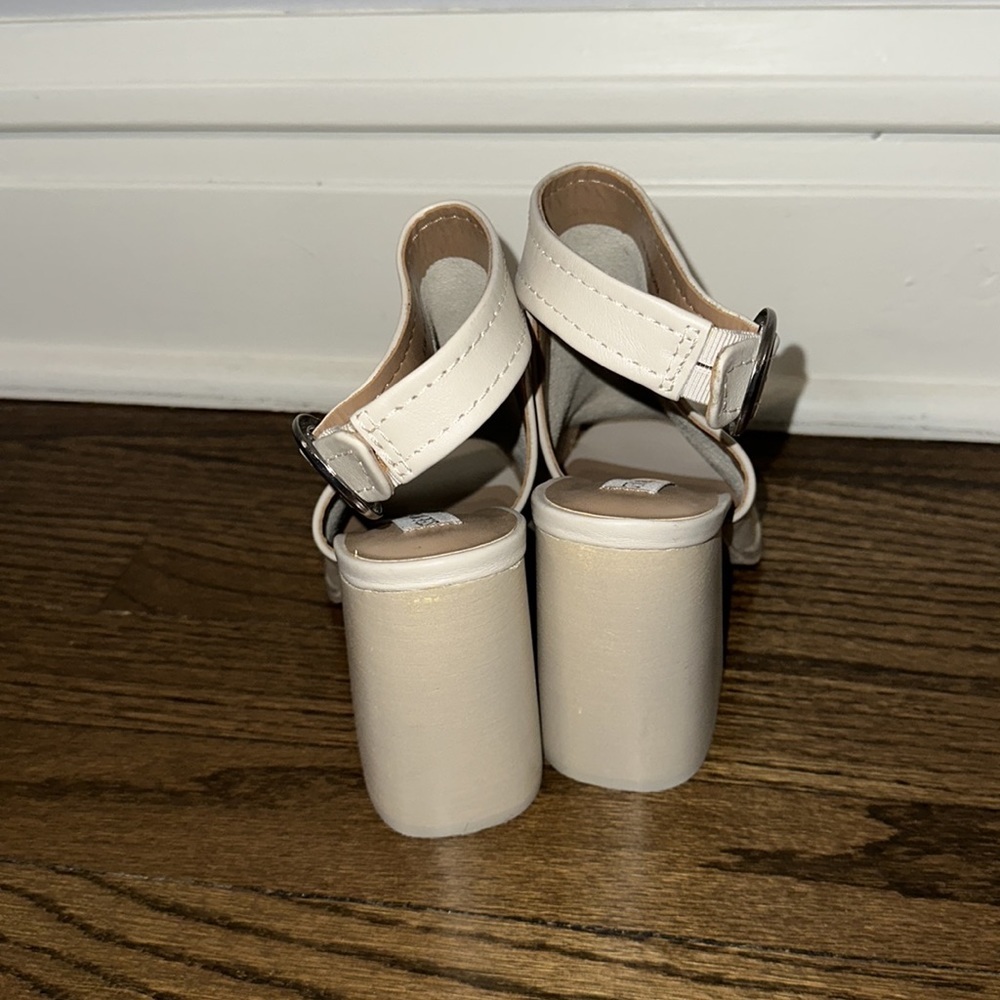 Steve Madden Tangible Bone/Cream Upper Leather Block Heel Open Toe Bootie 6.5M - Picture 6 of 11